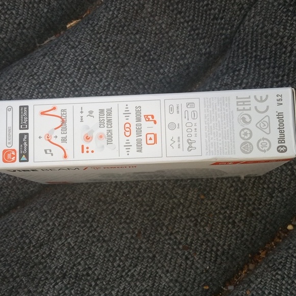 JBL VIBE BEAM Bluetooth headphones - Picture 2 of 3